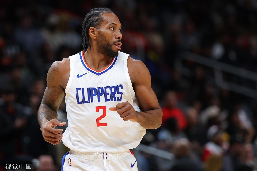 他多次扮演 他多次扮演