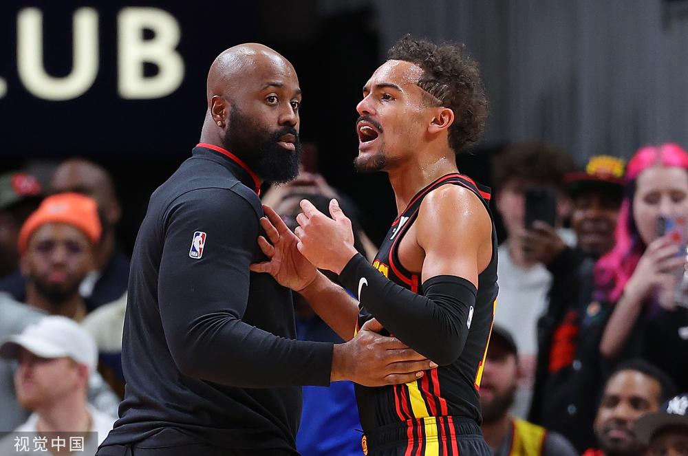 中率领队员 中率领队员