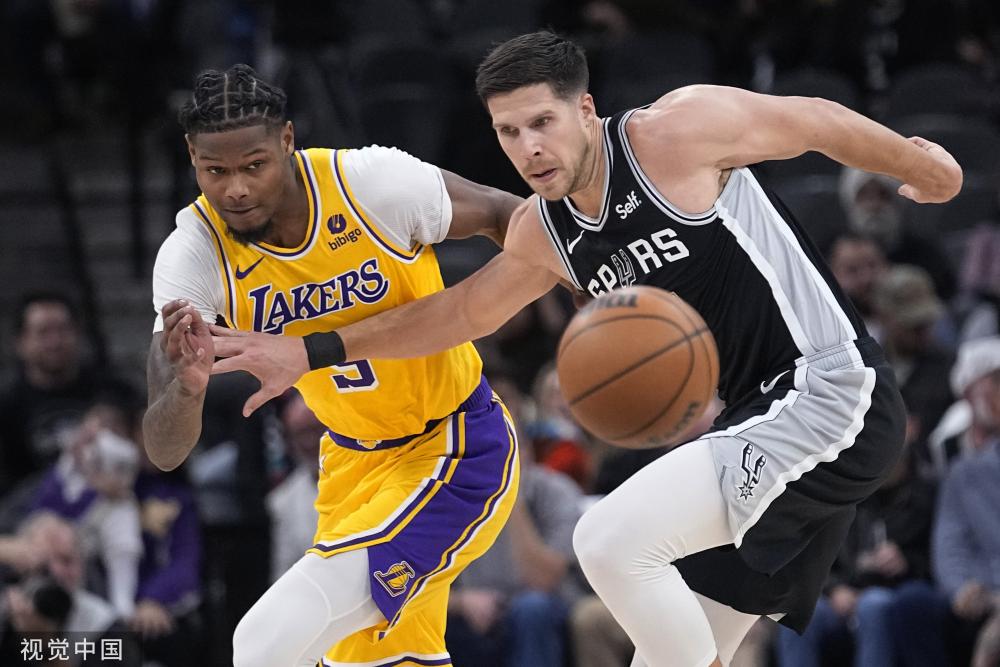 冷静射门的 冷静射门的